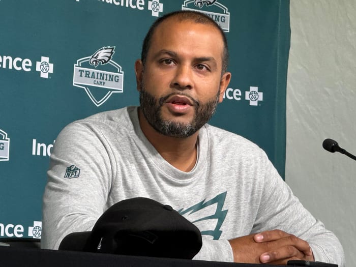 Eagles DC Sean Desai